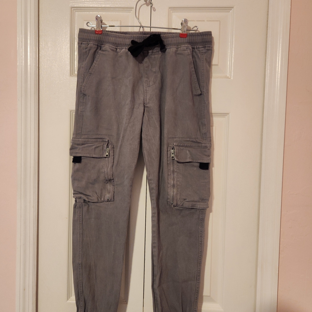 Aeropostale Men's Charcoal Cargo Pants